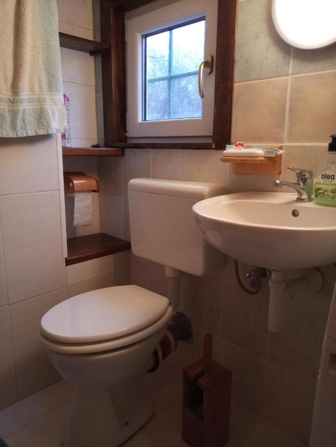 Apartments Pomjan Pogled Na Gore Kültér fotó
